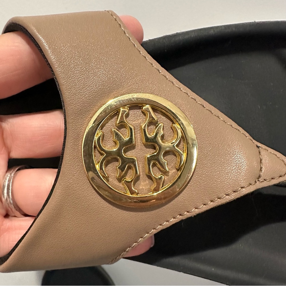 Aerothotic Comfort Flip Flop Tan Gold Hardware Size 8 - Picture 10 of 12
